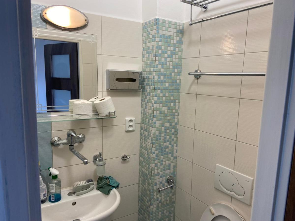 Aparthotel Slezak 利托米什尔 外观 照片