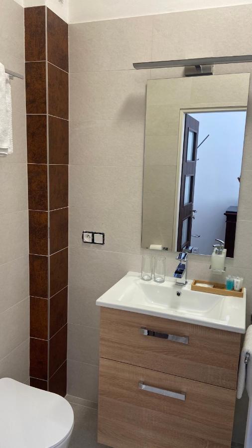 Aparthotel Slezak 利托米什尔 外观 照片