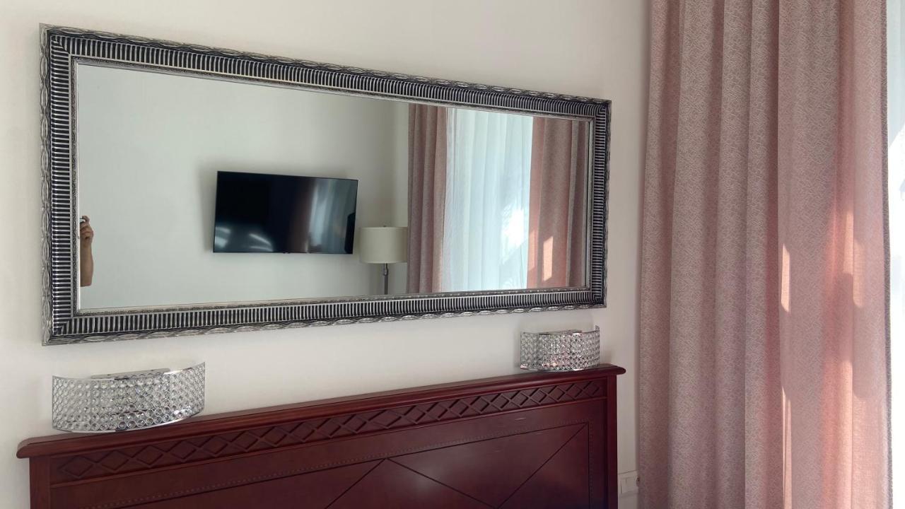 Aparthotel Slezak 利托米什尔 外观 照片