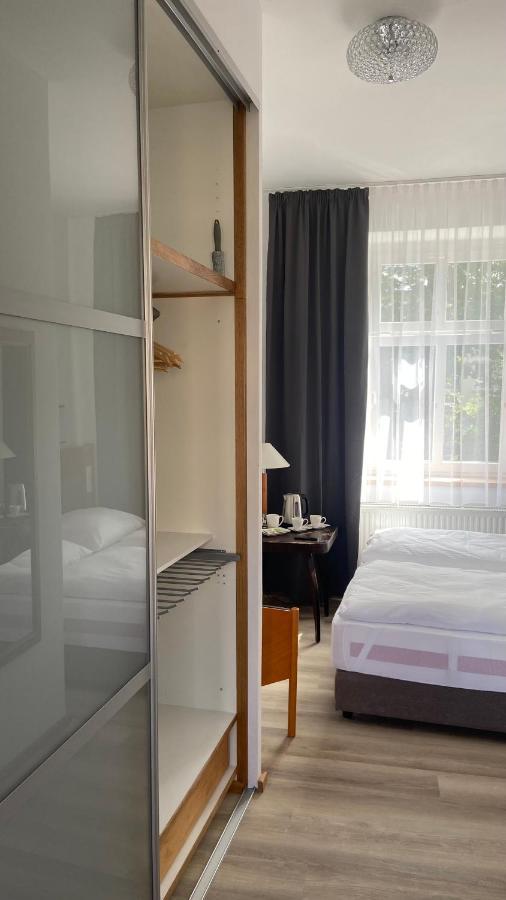 Aparthotel Slezak 利托米什尔 外观 照片