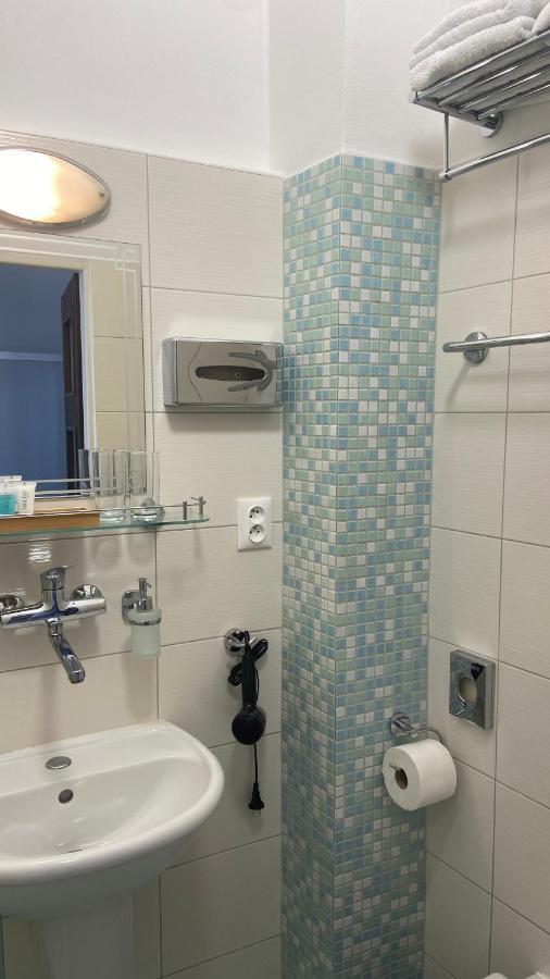Aparthotel Slezak 利托米什尔 外观 照片