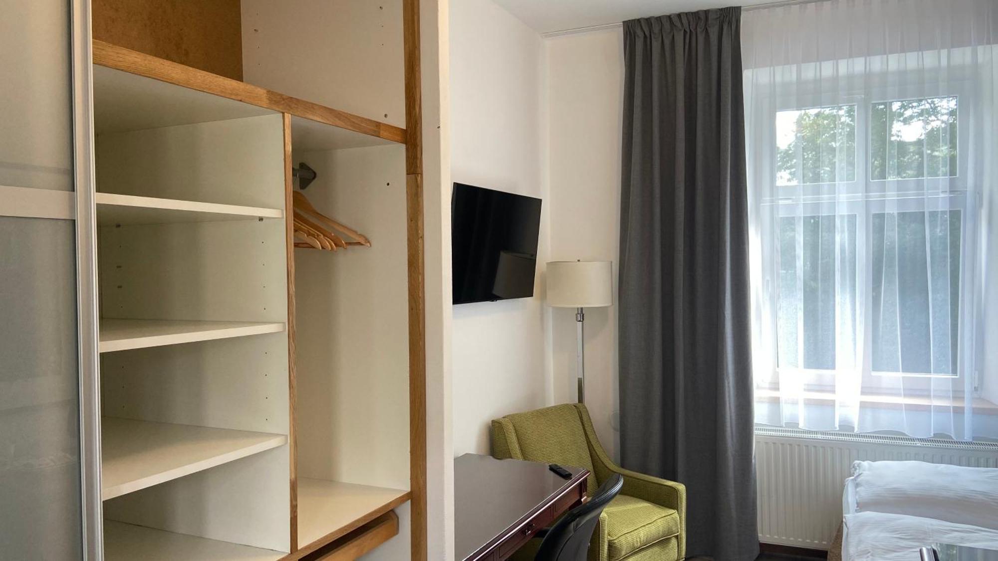 Aparthotel Slezak 利托米什尔 外观 照片